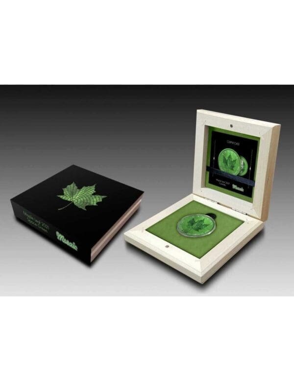 2021 Maple Leaf Mosaic Space Green Edition 1oz Silver Coin - Image 3